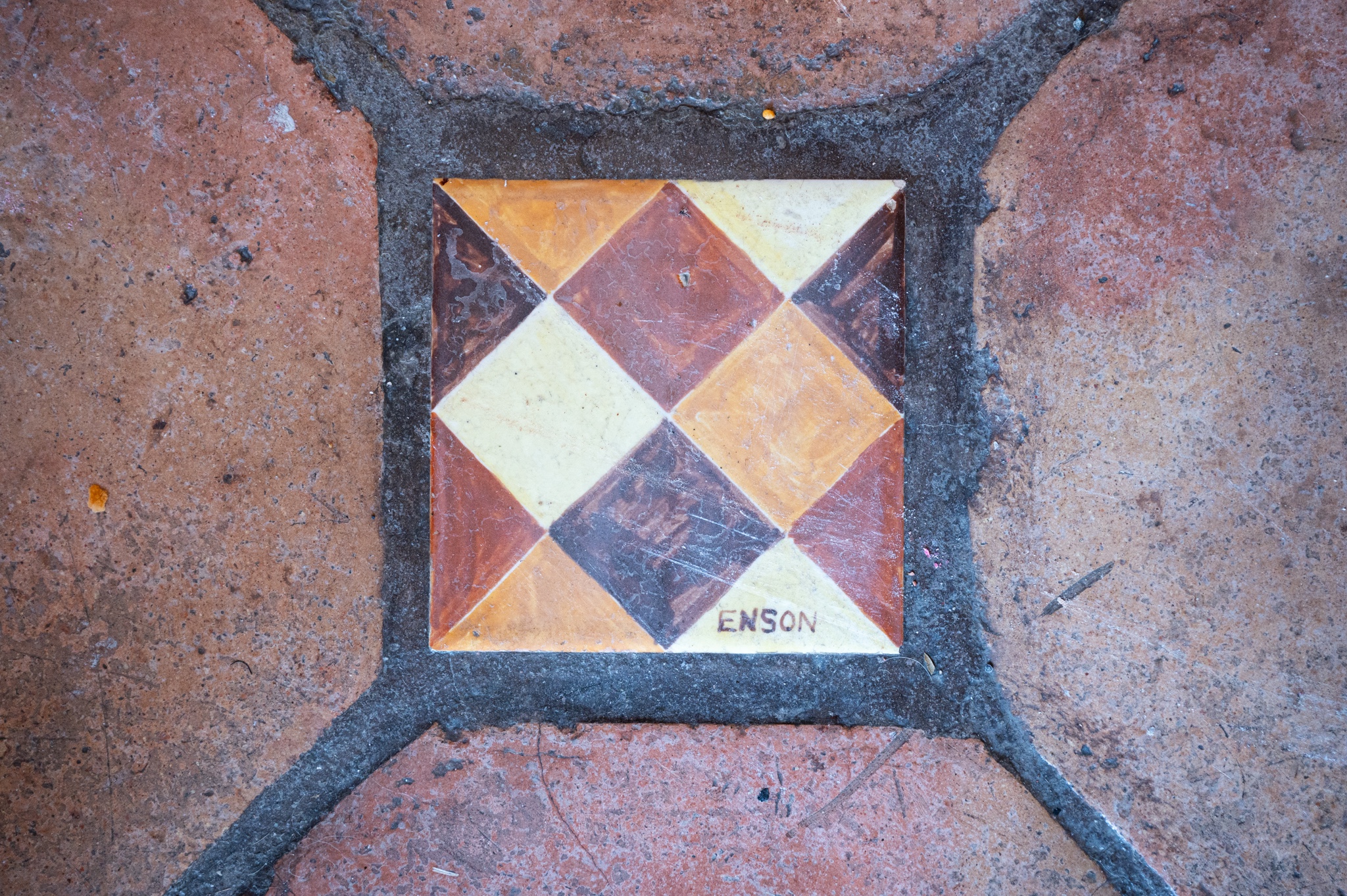 Tile 19